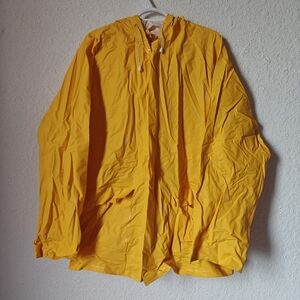 RAIN JACKET